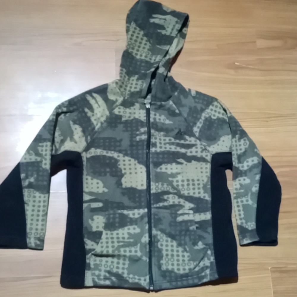 EUC boys "Athletech"  full zip jacket w/kangaroo pockets & hood